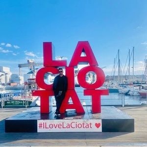 Meet your Posher, Alejos